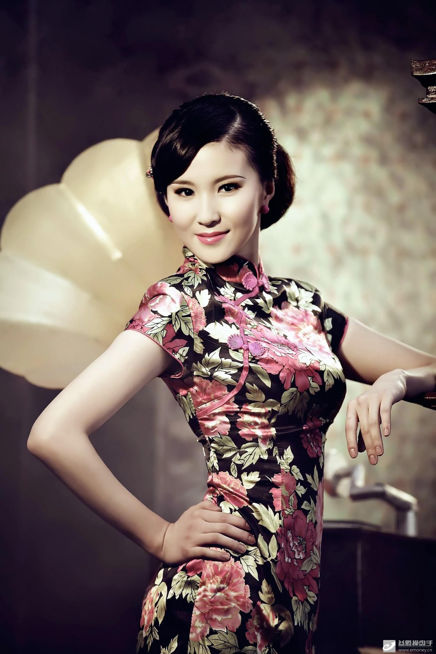 多看<em>美女有</em>利于身心健康★66★充满诱惑的旗